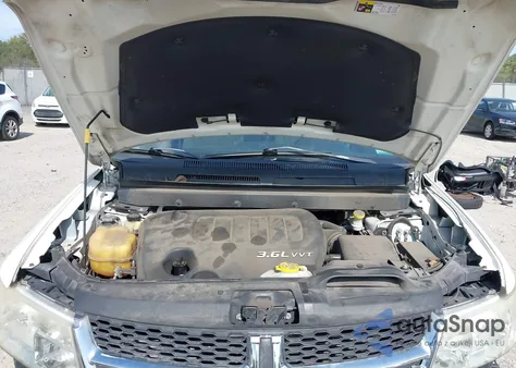 2012 Dodge Journey Sxt z USA, uszkodzony, nr VIN 3C4PDCBG5CT393466